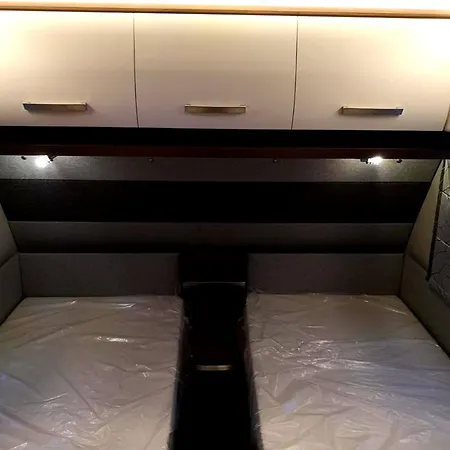 Camping Cozy Caravan In Erlengrund, Bad Hofgastein *