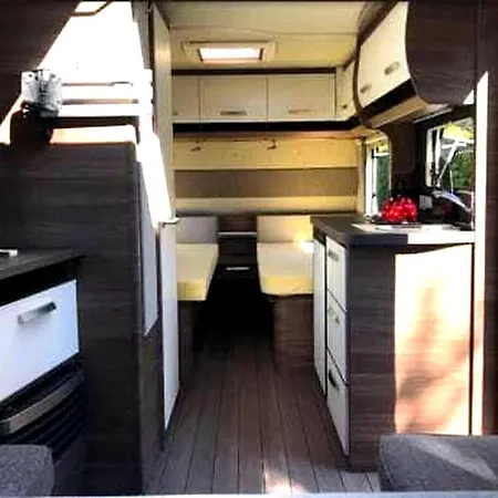 Camping Cozy Caravan In Erlengrund, Bad Hofgastein