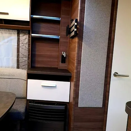 Campingplads Cozy Caravan In Erlengrund, Bad Hofgastein